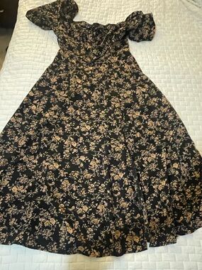 SHEIN Black Floral Beige Puff-Sleeve Midi Dress
